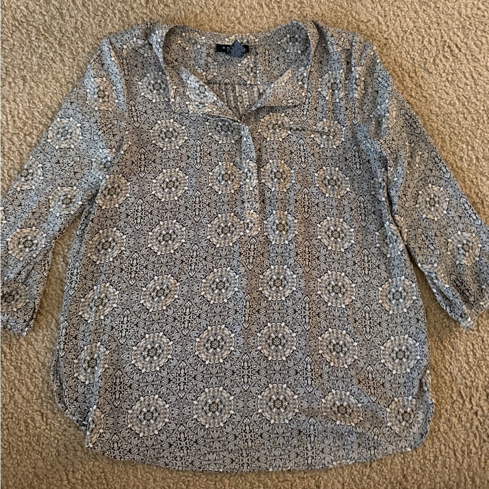 GRACE Blouse size medium